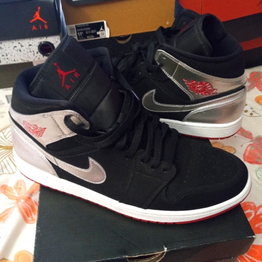 Jordan 1's size 11